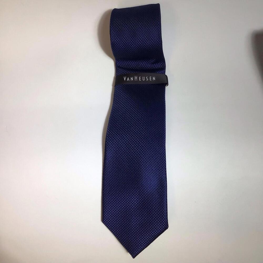Van Heusen Blue Textured Silk Look Tie Mens Classic Necktie New With Tags